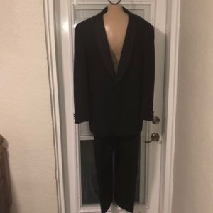 Men’s JHANE BHRANES tuxedo suit shawl collar 46R